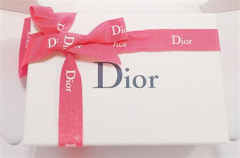 dior オンライン プレゼント